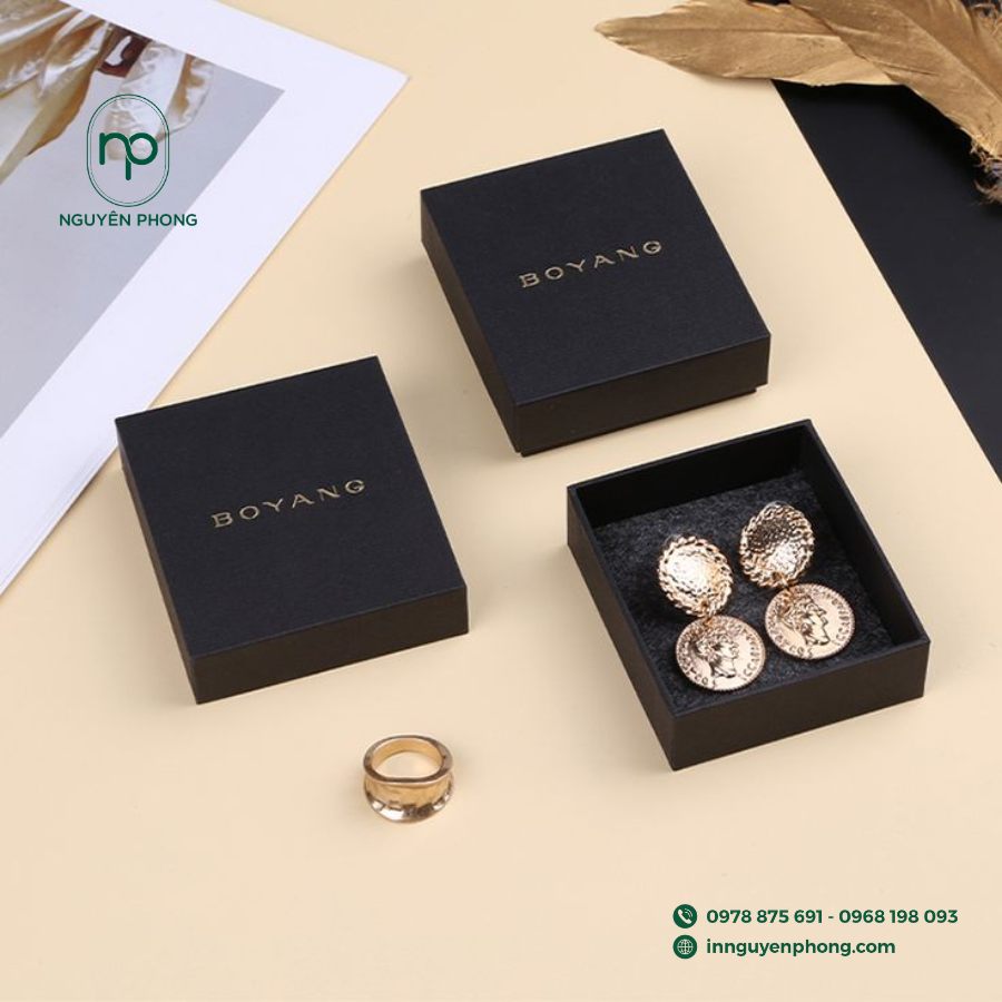 Hop-dung-vang-xuong-in-nguyen-phong